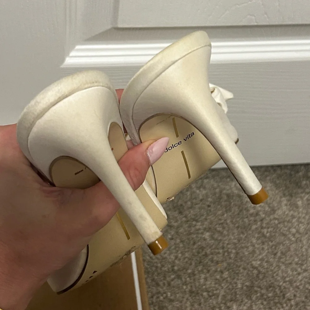 Dolce Vita Kaylie Bow Pointed Toe Mule - Picture 6 of 11